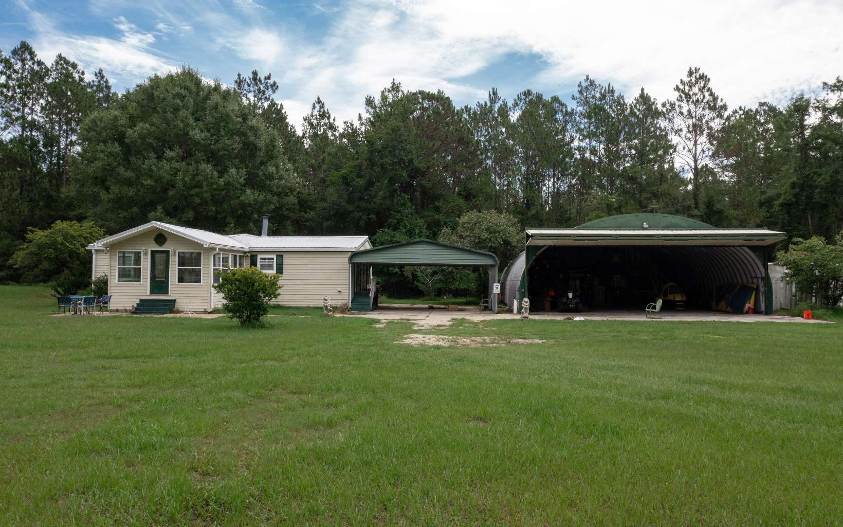 Home with Private Airstrip 30 min from JAX